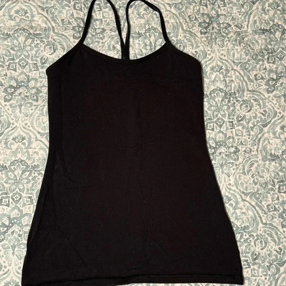 Lululemon tank size 6 black - Picture 1 of 2